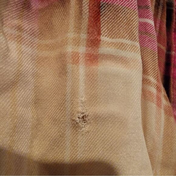 Old Navy pink bleached style plaid button up shirt - Picture 4 of 5